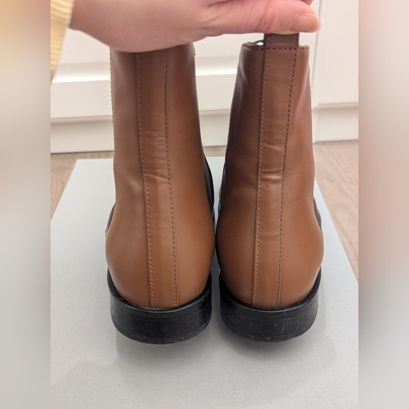 Everlane The Square Toe Chelsea Boot in Peanut Size 6 - Picture 4 of 8